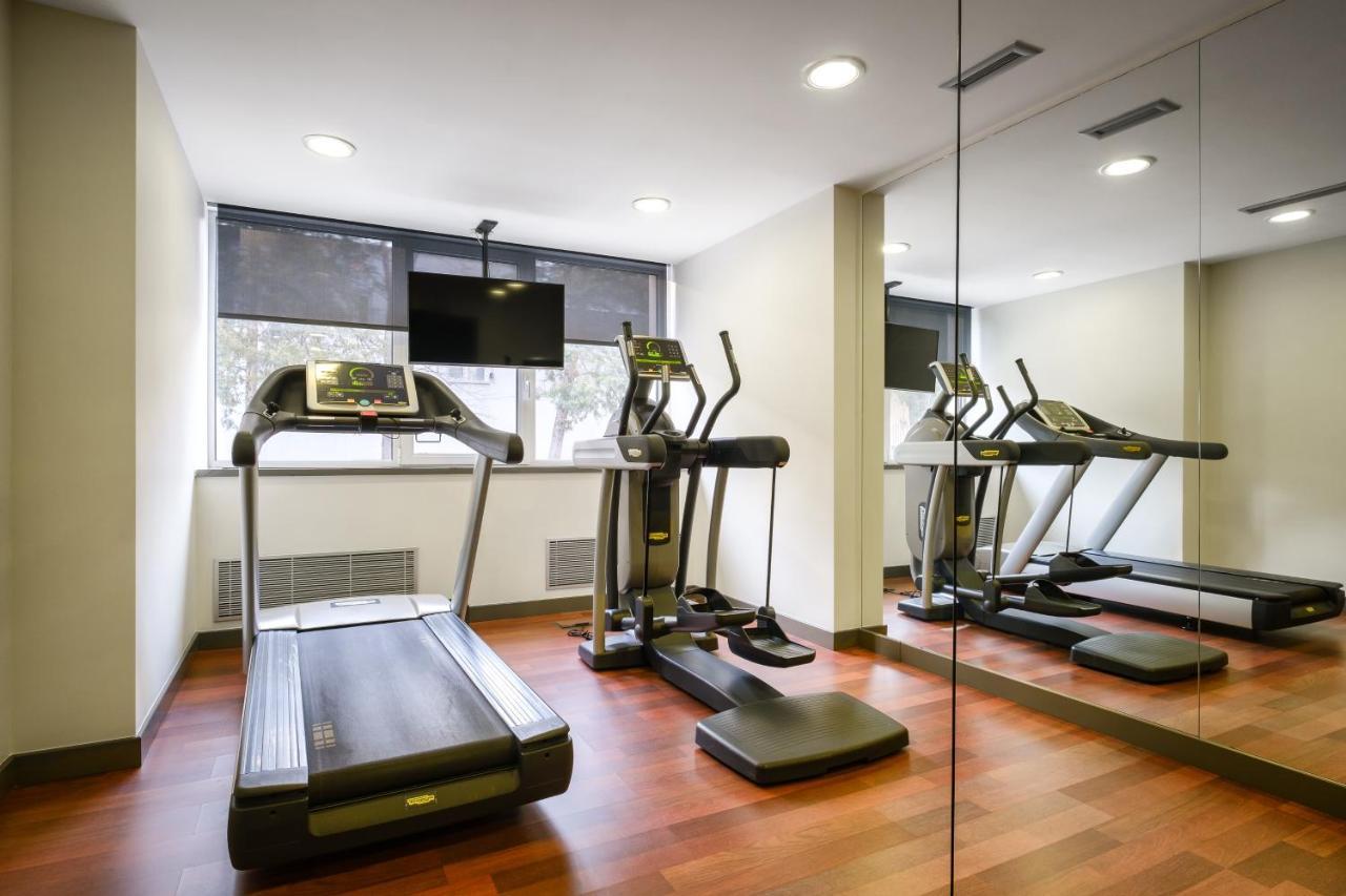 Park Hotel Almaty Luaran gambar