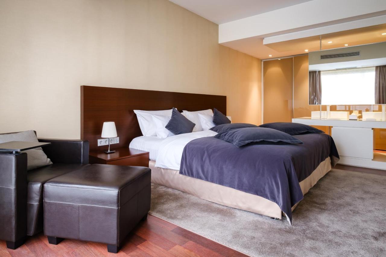 Park Hotel Almaty Luaran gambar
