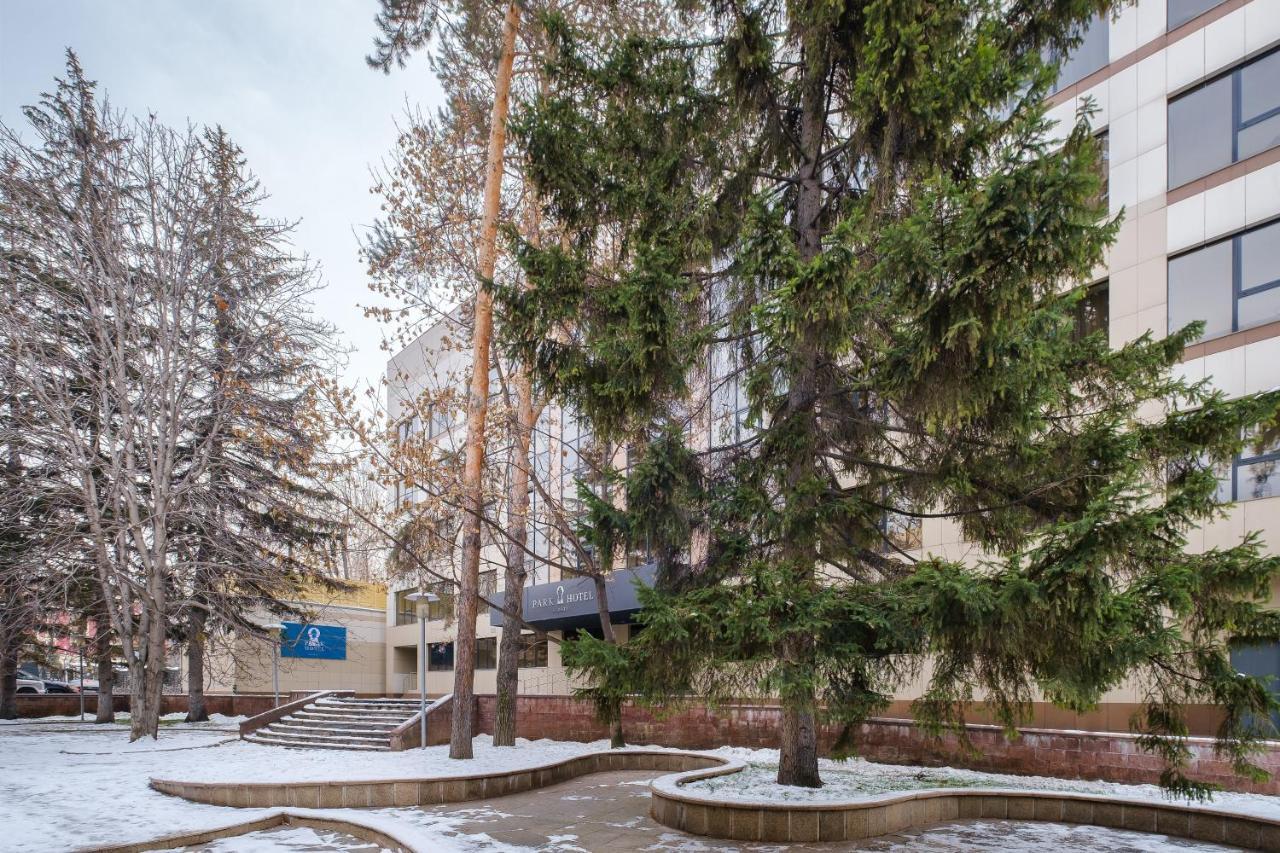 Park Hotel Almaty Luaran gambar