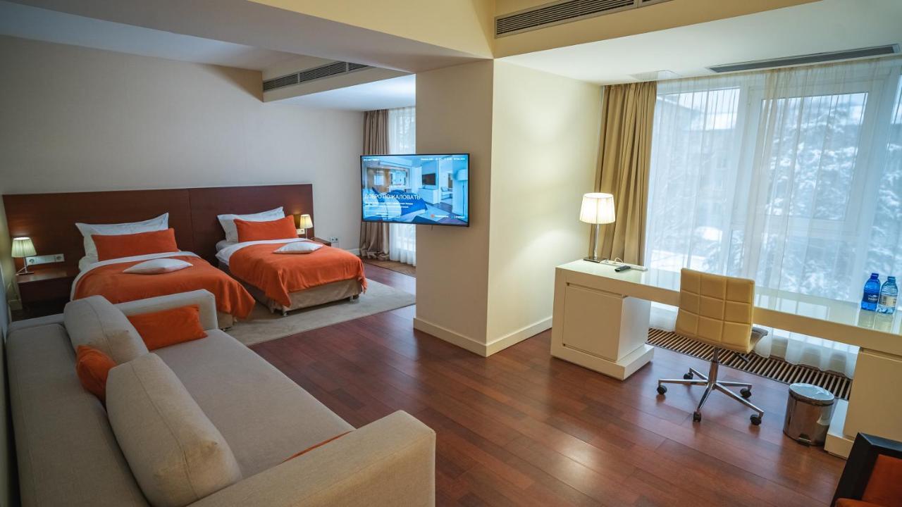 Park Hotel Almaty Luaran gambar