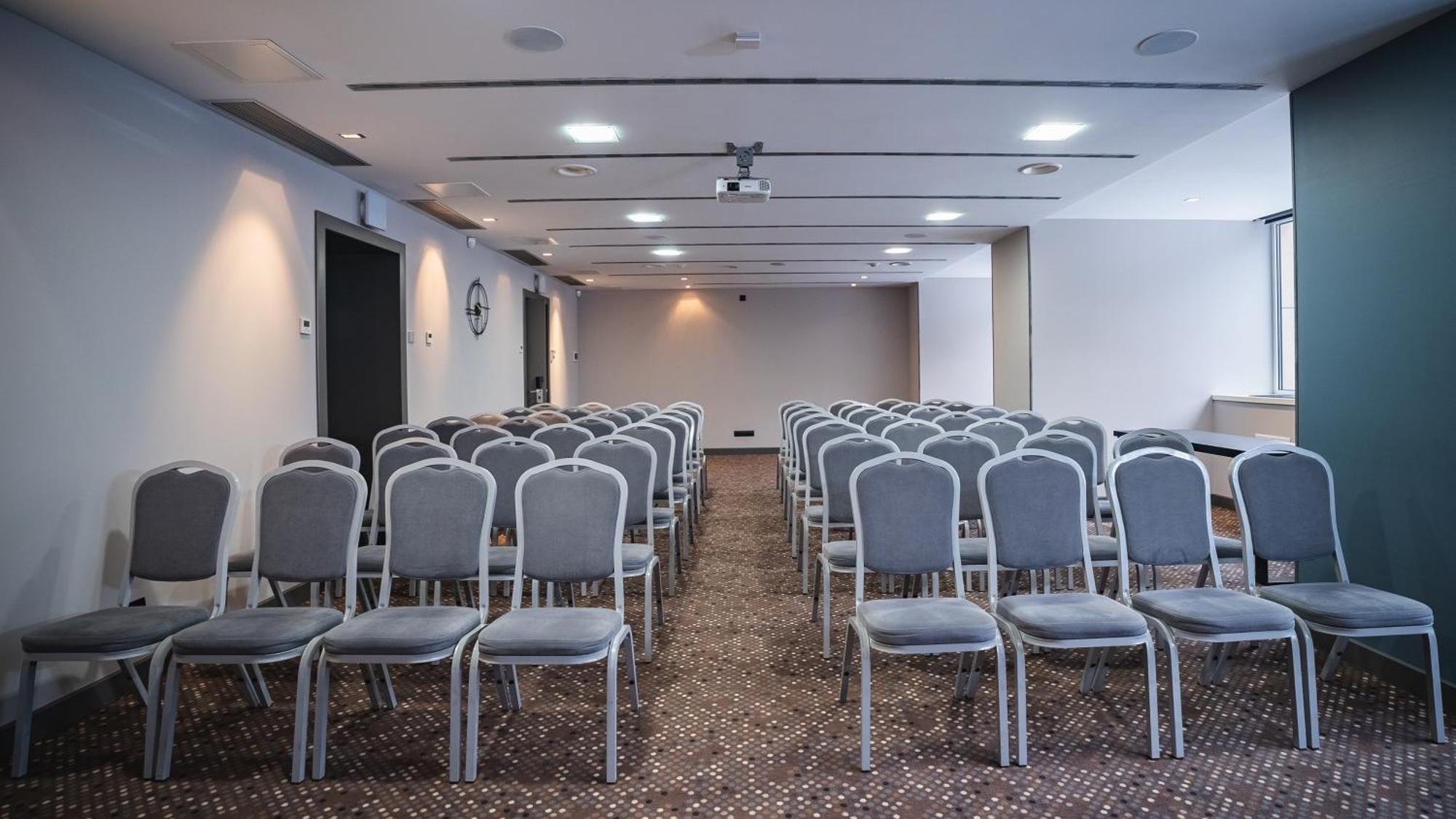 Park Hotel Almaty Luaran gambar