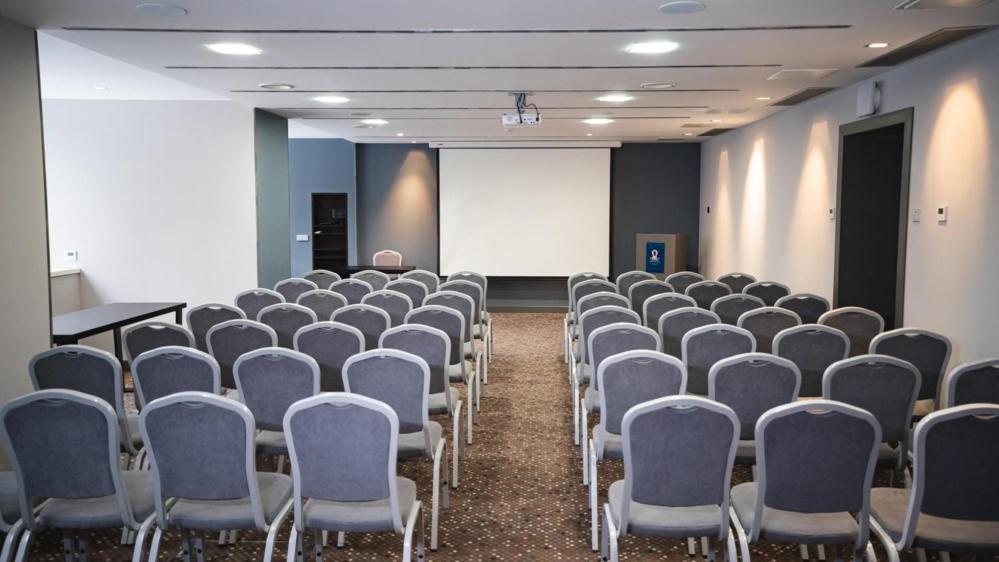 Park Hotel Almaty Luaran gambar