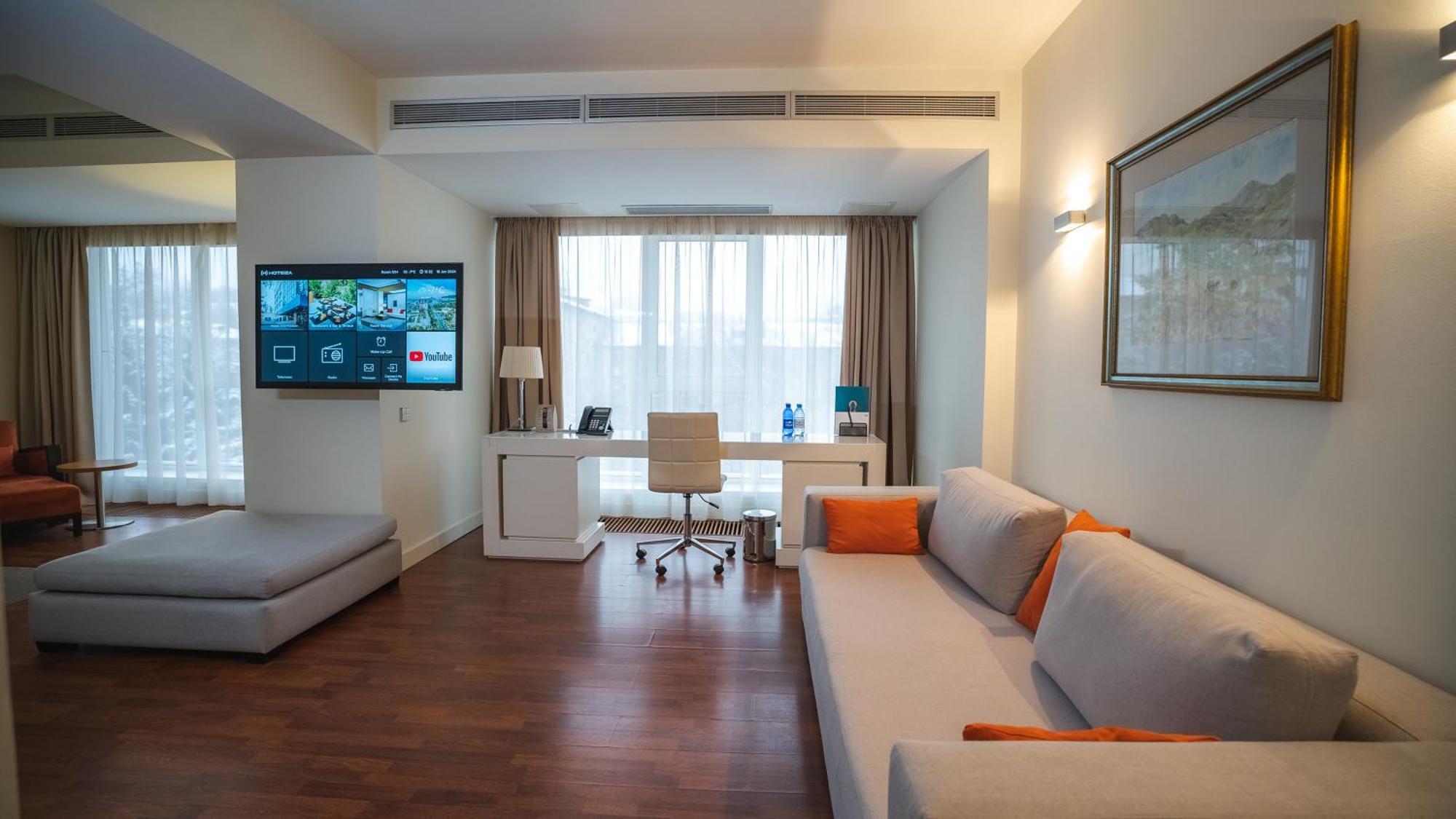 Park Hotel Almaty Luaran gambar